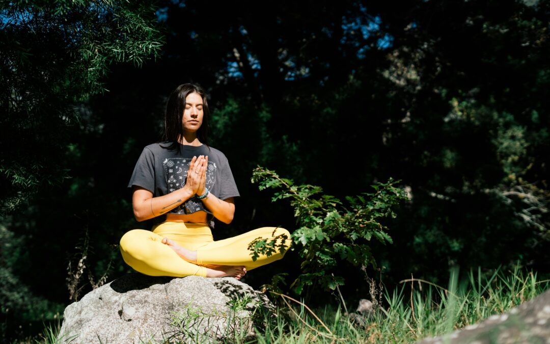 SAT NAM: A SYNERGY ESSENTIAL OIL BLEND FOR MEDITATION
